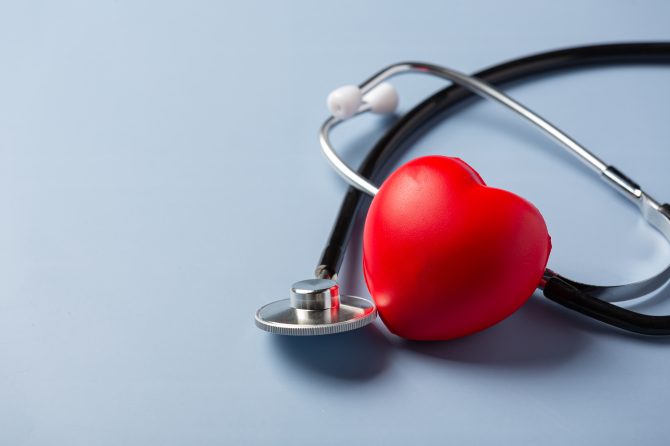 ¿Sabías que tu salud bucal puede afectar a tu corazón?